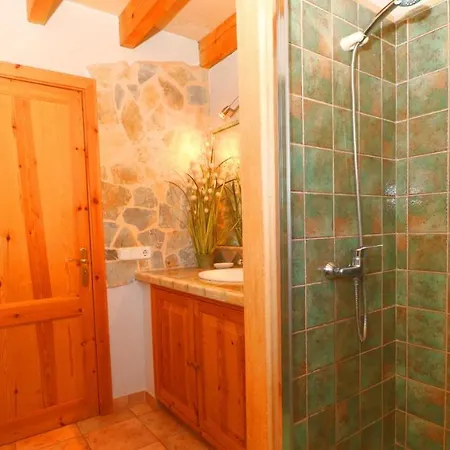 Finca Linda Villa *